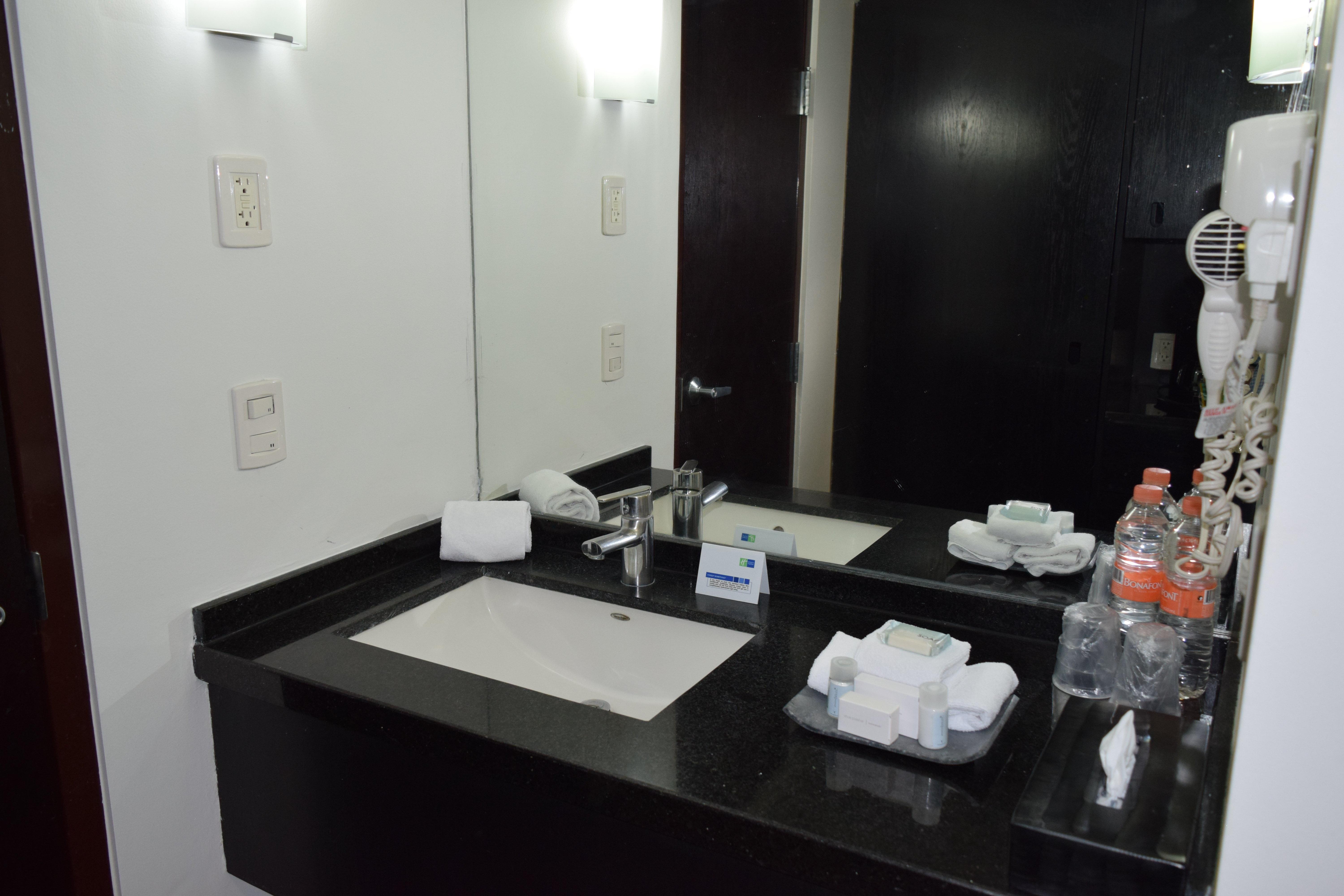 Holiday Inn Express Toluca Galerias Metepec By Ihg Exterior foto